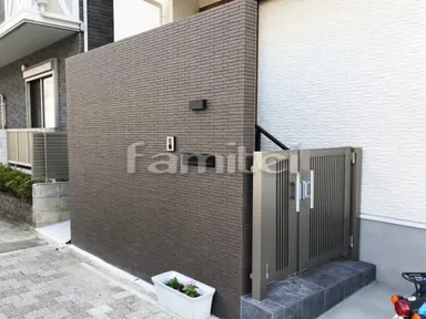 施工例 新築シンプル セミクローズ外構