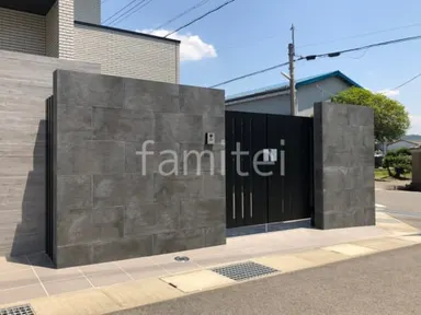 施工例 新築シンプル クローズ外構