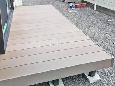 施工例 人工木材ウッドデッキ 目隠しフェンス塀
