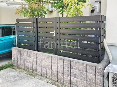 施工例 目隠しフェンス塀 F&F マイティウッドデコII