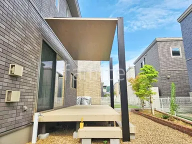 施工例 テラス屋根 LIXIL独立式テラスSC1階