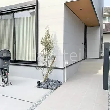 人気のオープン外構のメリットとデメリット。