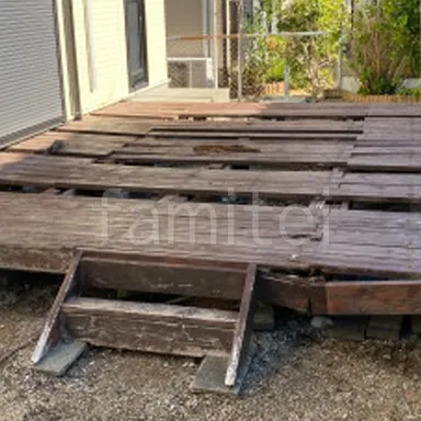 ウッドデッキの耐用年数は何年？素材別の寿命と長持ちさせる方法 