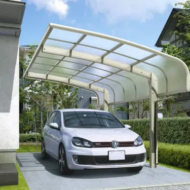 機能、デザイン、施工性、全てを兼ね揃えたカーポート!〜YKK レイナキャップポートグラン〜