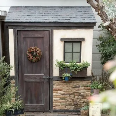 ヨーロッパ風のおしゃれ物置に新色登場！