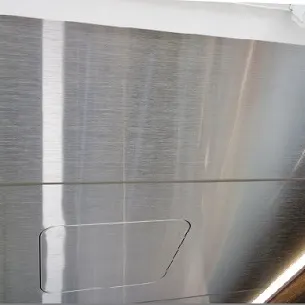 スムーズ浴槽なら、浴槽へのまたぎ動作がラクラク♪