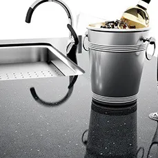 キラキラ*:・。クォーツストーンカウンターの洗面台