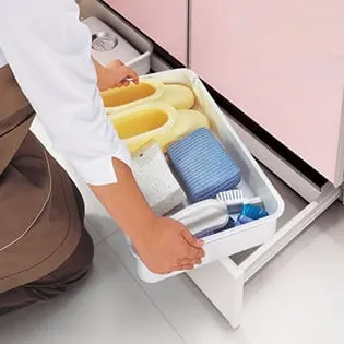 小物の収納が便利♪タカラの洗面化粧台