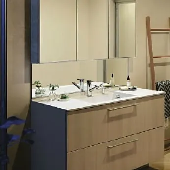 TOTOの洗面化粧台☆「奥ひろし」で収納量アップ！