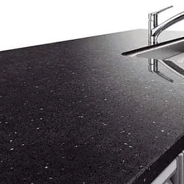 キッチン天板をクォーツストーンにするメリット♪