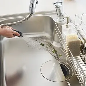 ゴミがサッと流れるシンク