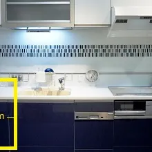 シンク近くにゴミ箱が収納できる♪