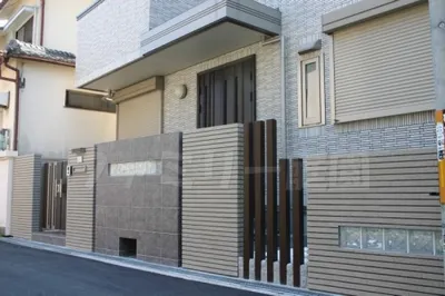 シンプル外壁