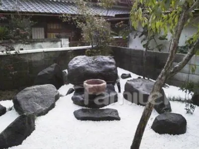 和風庭園　石庭