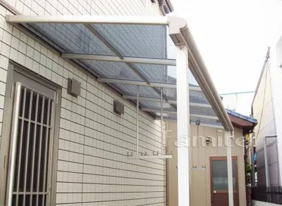 テラス屋根　YKKヴェクターテラス1階　F型フラット屋根