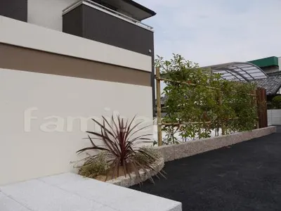 生垣レッドロビン　花壇植栽ベニドラ