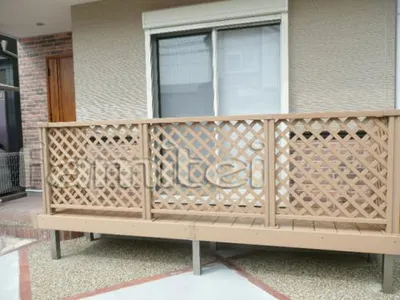 ウッドデッキ