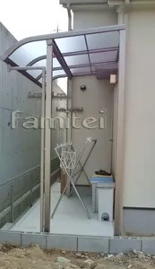 ベランダ物干し　レギュラーテラス屋根1F