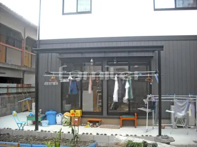 フラットテラス屋根1階 物干し