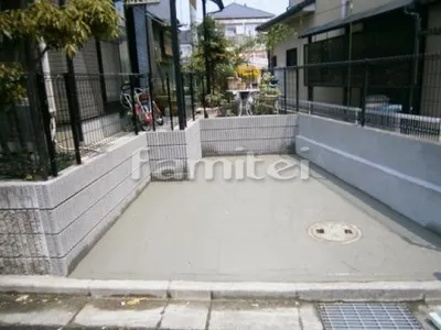 土間コンクリート　土留め化粧ブロック塀