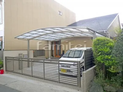 ガレージまわり 駐車場屋根 門扉 土間コンクリート フェンス