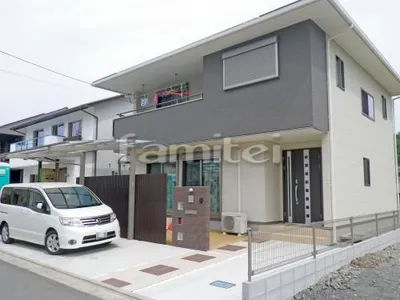 新築モダン セミクローズ外構