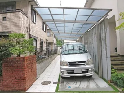 ガレージまわり 駐車場屋根 土間コンクリート