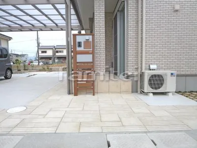 玄関まわり アプローチ 門柱