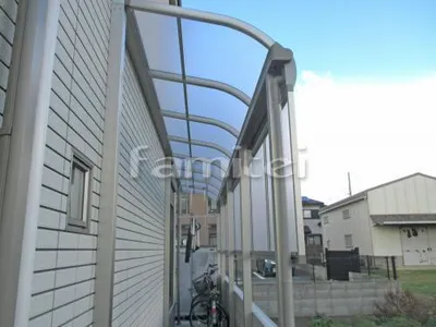 洗濯干し屋根 YKKAP ヴェクターテラス屋根(ベクター) 1階用 R型アール屋根 物干し 目隠しパネル(前面 正面) 目板隙間ふさぎカバー