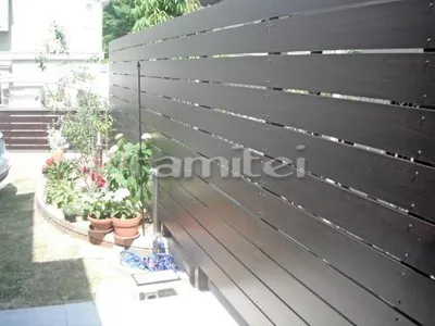 木製調目隠しフェンス塀 ディーズガーデン アルファウッド 木目調ウォール 樹脂ウッド