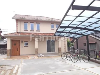ガレージまわり 駐車場屋根 土間コンクリート