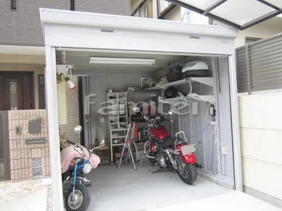 イナバ物置 FXN-2630H バイク保管庫 野外物置き 収納庫 倉庫