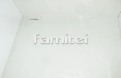 割石模様の洗い場床