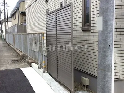 目隠しフェンス塀 多段柱