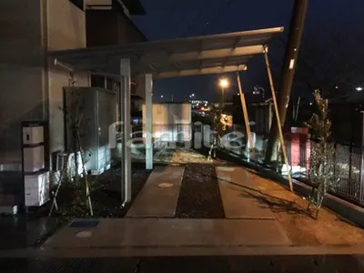 カーポート YKKAP エフルージュプラス 1台用(単棟) F型フラット屋根