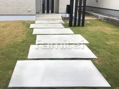 玄関前アプローチ 土間コンクリート