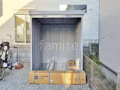 イナバ物置 バイク保管庫 FXN-1730HY 野外物置き 収納庫 倉庫