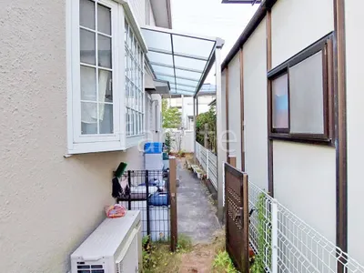 １階テラス屋根 （雨除け） YKKAP ソラリアF フラット屋根 スタンダード 壁付