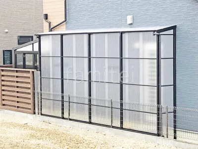 多目的収納スペース YKKAP ストックヤード2 1階用 波板テラス屋根囲い