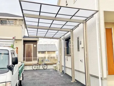 カーポート１台＋延長 （1.5台縦連棟） LIXIL ネスカＦ フラット屋根