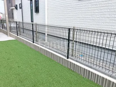スチールメッシュ フェンス YKKAP イーネット3F型 スチール柱 境界・メッシュ ブロック塀 (化粧ブロック) ユニソン アルタ