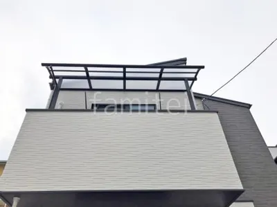 ２階ベランダ屋根  LIXIL スピーネR アール屋根 スタンダード 壁付