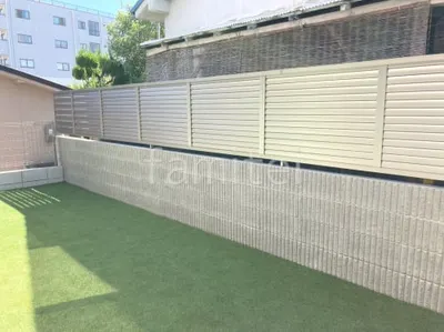ブロック塀 （化粧ブロック） ユニソン ジャスティ  アルミ形材 フェンス LIXIL AB YL3型 横ルーバー3 目隠し