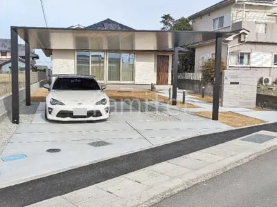 新築シンプル オープン外構