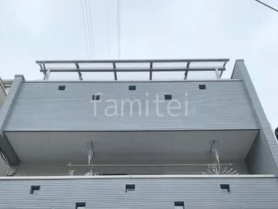 ３階ベランダ屋根  LIXIL スピーネR アール屋根 スタンダード 壁付