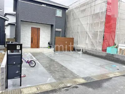 玄関アプローチ 床タイル貼り タカショー セラレバンテ