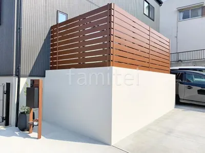 目隠しフェンス塀 F&F マイティウッドデコII 塗り壁 エスケー化研 ベルアート塗装