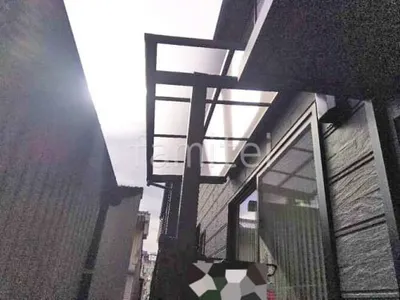 1階テラス屋根 (雨除け) YKKAP 独立式 レセパ Tタイプ フラット屋根 独立式 スタンダード