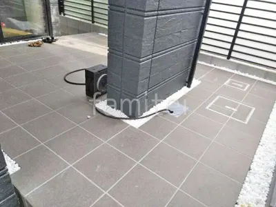 タイルデッキ 壁3面 LIXIL グレイスランド ベーシック