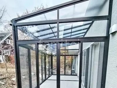 本体色 カームブラック 屋根色 クリアマット